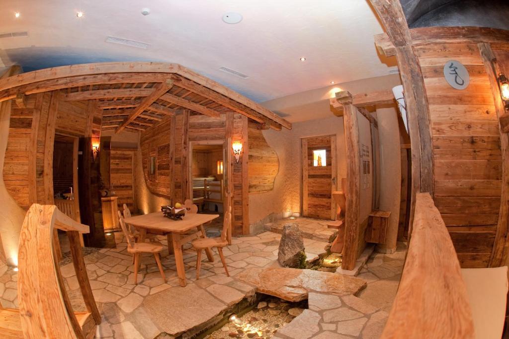 Alpenwellnesshotel St. Veit Sexten Екстер'єр фото