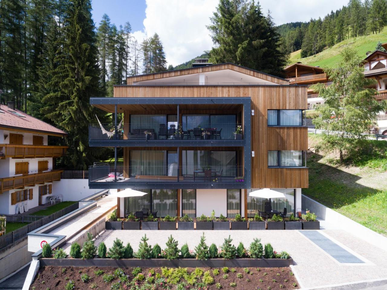 Alpenwellnesshotel St. Veit Sexten Екстер'єр фото