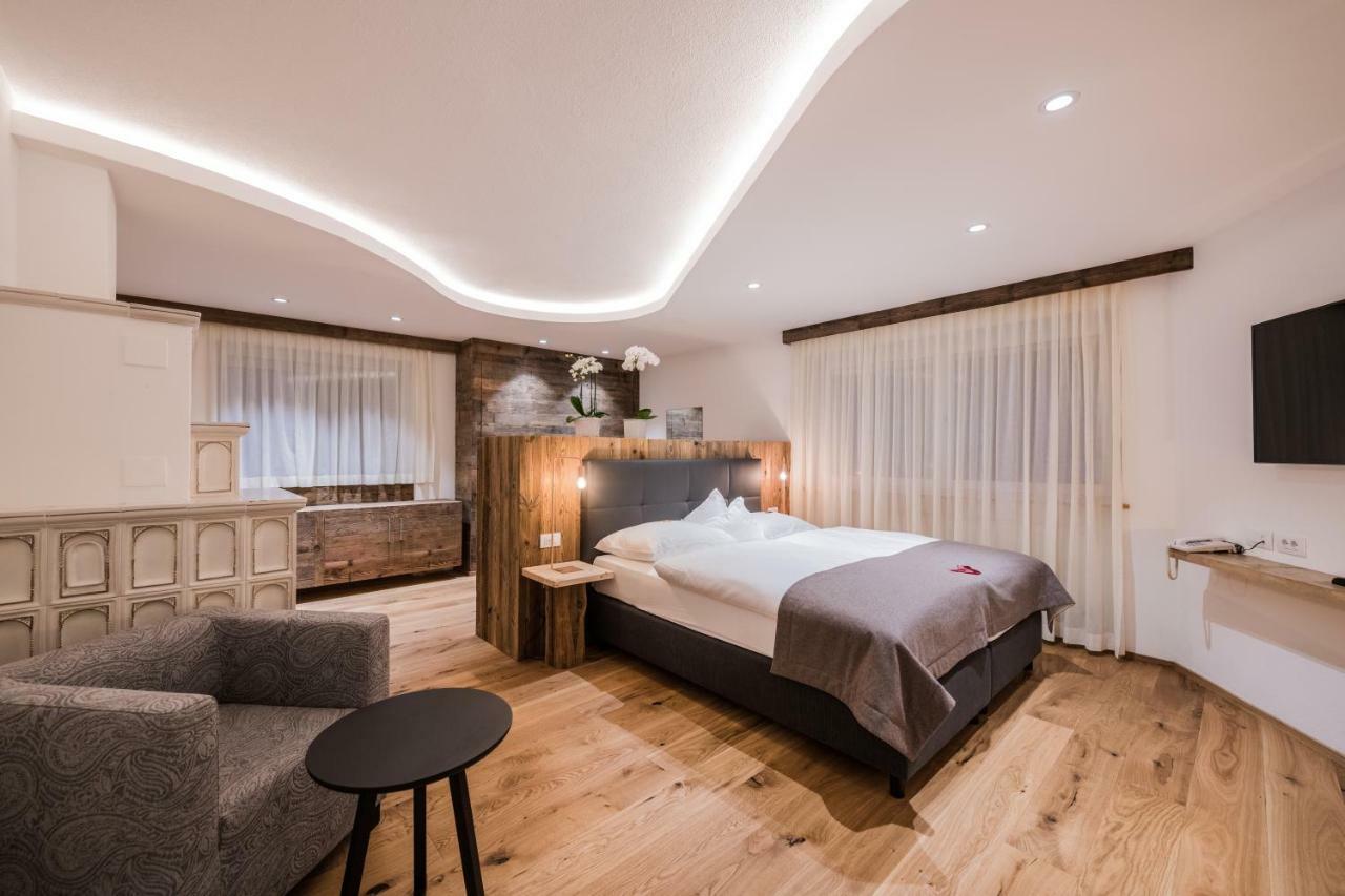 Alpenwellnesshotel St. Veit Sexten Екстер'єр фото